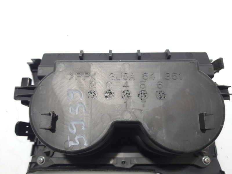 Recambio de posavasos para mazda 6 hatchback (gg) 2.0 (gges) referencia OEM IAM GJ6A64361  