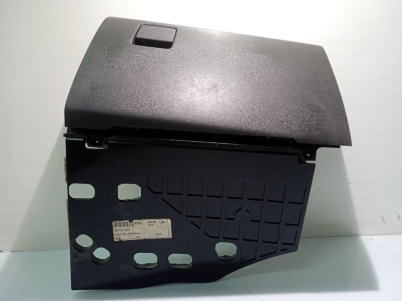 Recambio de guantera para opel vectra c (z02) 1.9 cdti (f69) referencia OEM IAM 13151852 13151872 