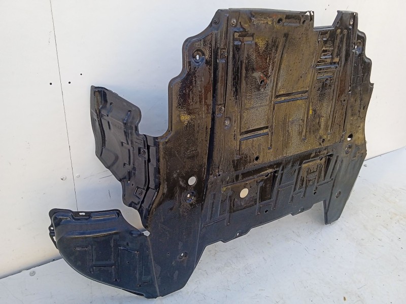 Recambio de cubrecarter para opel vectra c (z02) 1.9 cdti (f69) referencia OEM IAM 13140972  