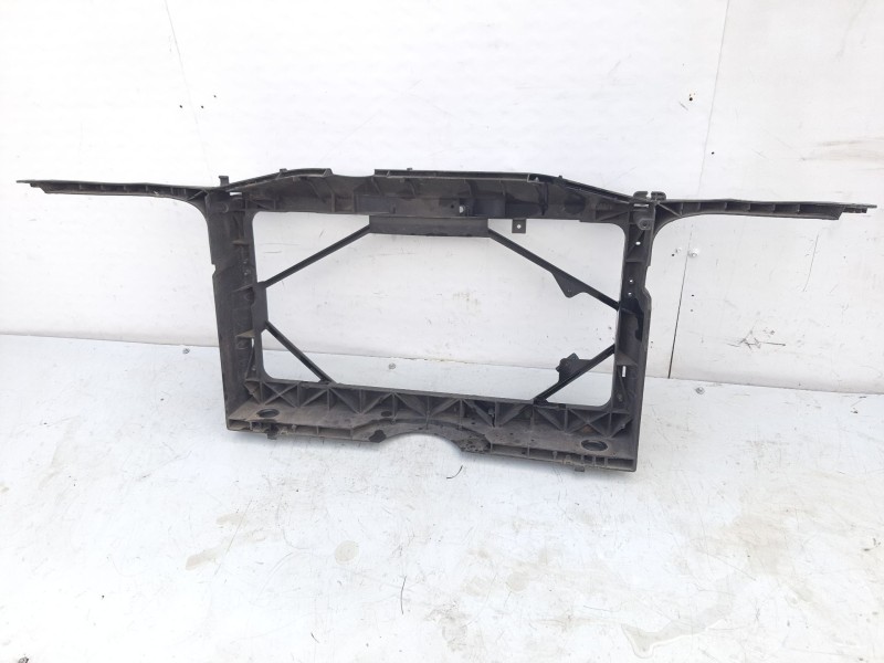 Recambio de panel frontal para mazda 6 hatchback (gg) 2.0 (gges) referencia OEM IAM GJ6A53110D  