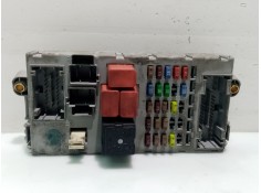 Recambio de caja reles / fusibles para lancia ypsilon (843_) 1.3 d multijet (843.axe11, 843.axe1a) referencia OEM IAM 51786802  
