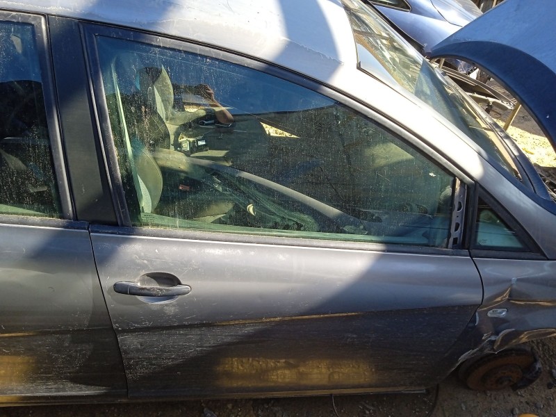 Recambio de puerta delantera derecha para seat toledo iii (5p2) 1.9 tdi referencia OEM IAM 5P0831056  