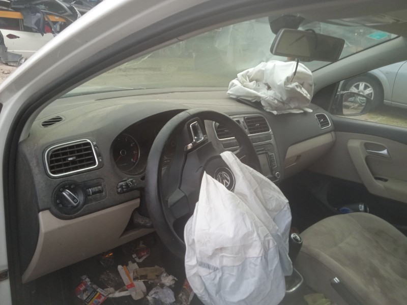 vw polo v (6r1, 6c1) del año 2012