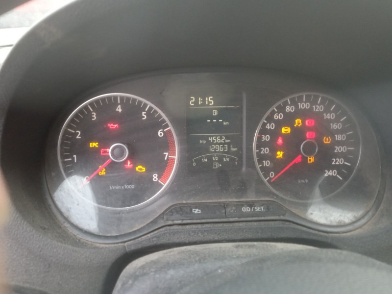 vw polo v (6r1, 6c1) del año 2012