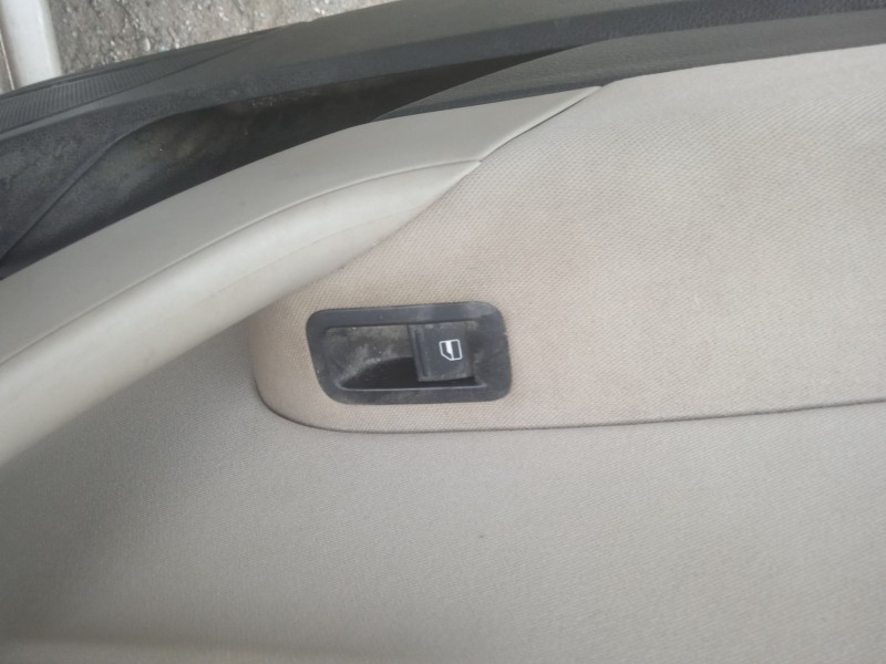 vw polo v (6r1, 6c1) del año 2012