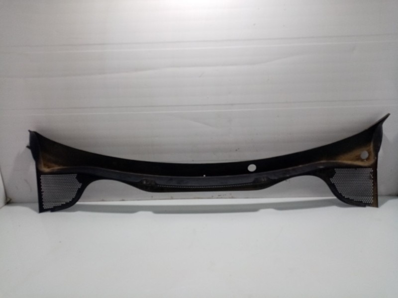 Recambio de moldura para volkswagen polo v (6r1, 6c1) 1.4 (6r1) referencia OEM IAM 6R0803147A  