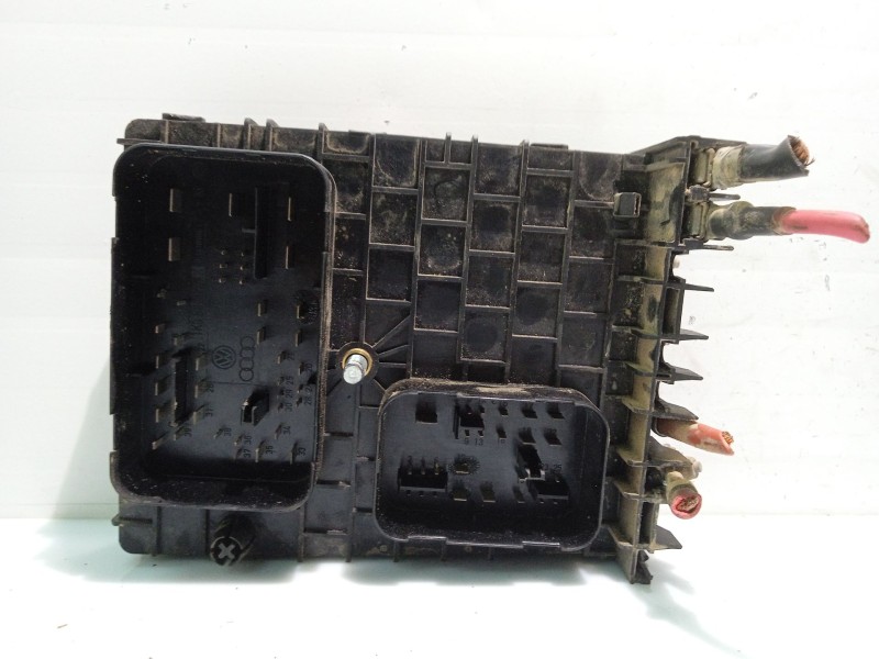 Recambio de caja reles / fusibles para seat toledo iii (5p2) 1.9 tdi referencia OEM IAM 1K0937124K  