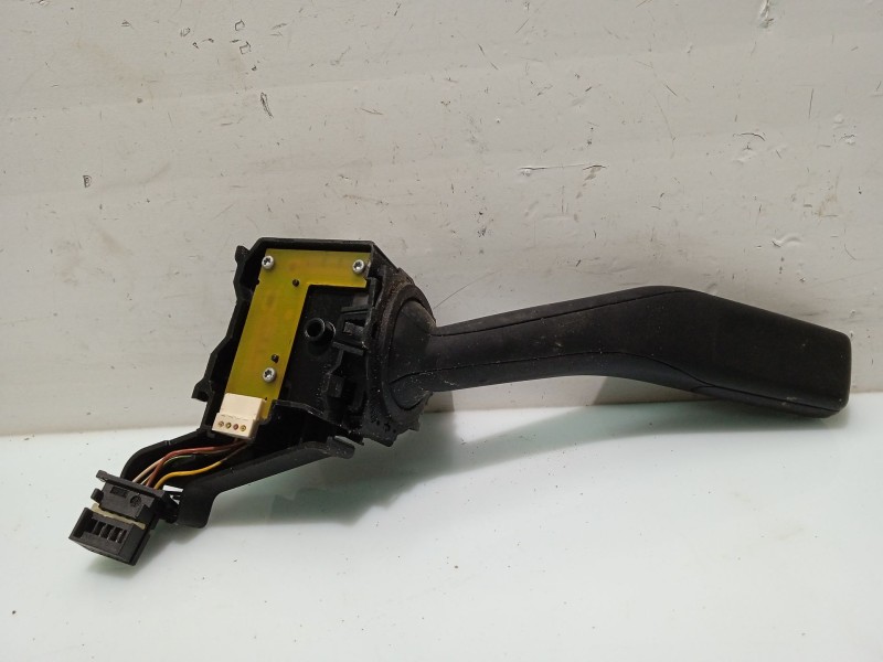 Recambio de mando intermitentes para seat toledo iii (5p2) 1.9 tdi referencia OEM IAM 1K0953513  