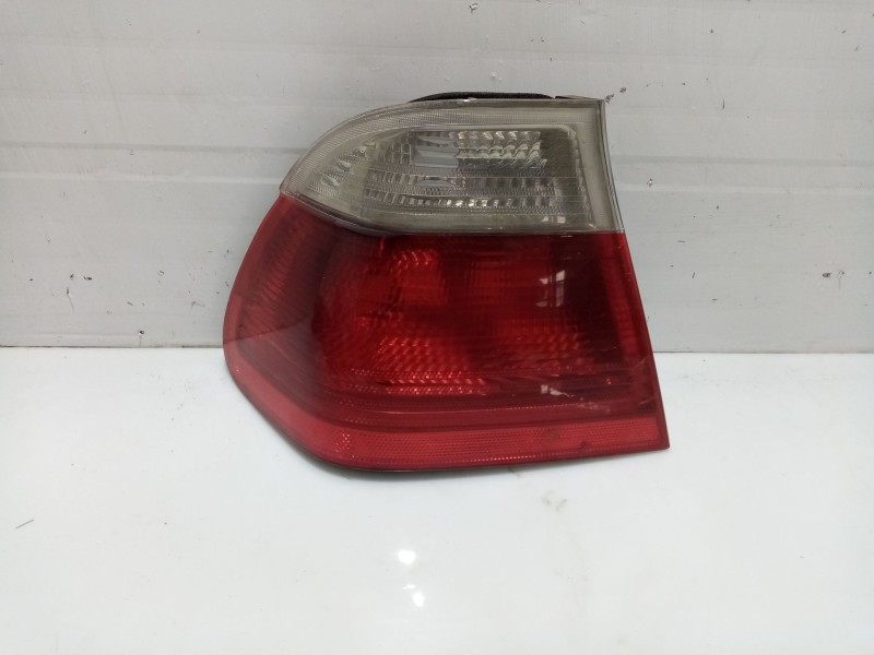 Recambio de piloto trasero izquierdo para bmw 3 (e46) 320 d referencia OEM IAM 63218383821  