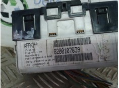 Recambio de pantalla multifuncion para renault megane ii classic berlina confort dynamique   |   09.03 - 12.05 | 2003 - 2005 | 8 2