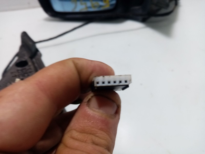 Recambio de retrovisor izquierdo para bmw 3 (e46) 320 d referencia OEM IAM 51167890829  