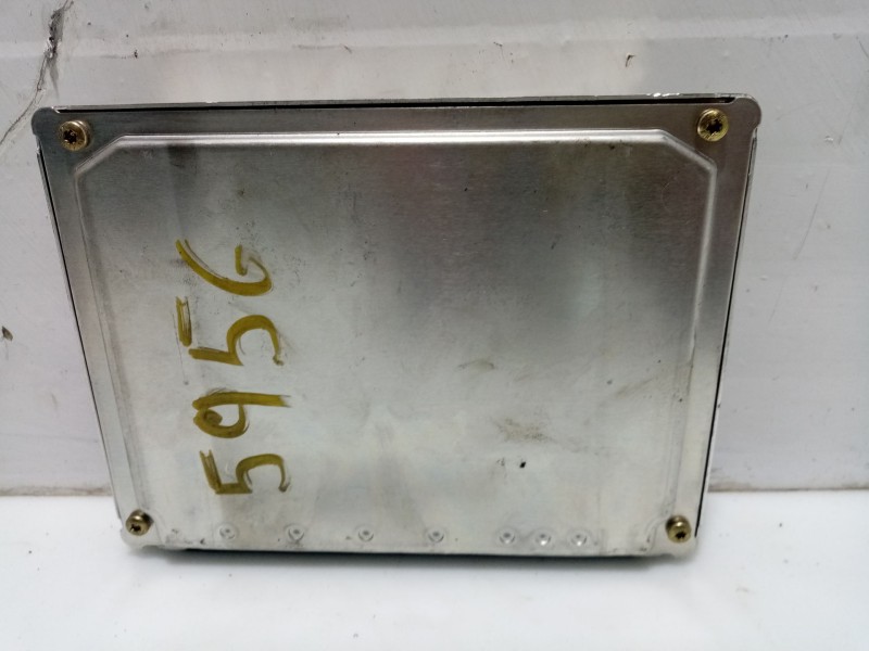 Recambio de centralita motor uce para bmw 3 (e46) 320 d referencia OEM IAM 0281010205  7786887