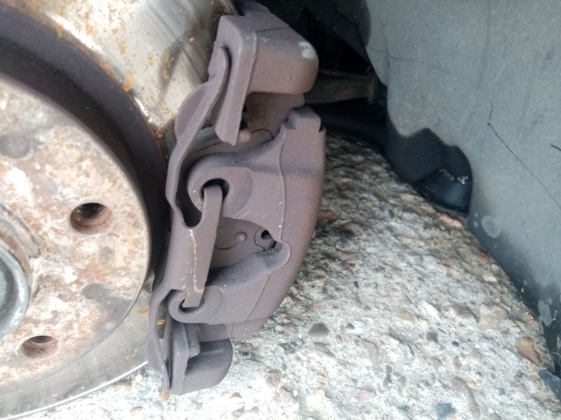 Recambio de pinza freno delantera izquierda para bmw 3 (e46) 320 d referencia OEM IAM 34116758113  