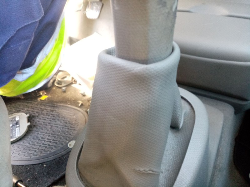 Recambio de pomo palanca cambio para nissan micra iii (k12) 1.4 16v referencia OEM IAM 32865AX010  