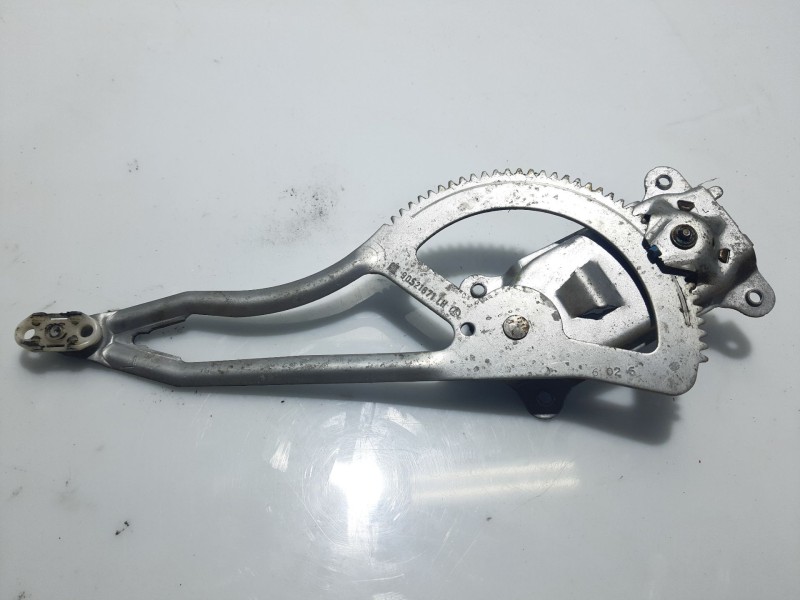 Recambio de elevalunas trasero izquierdo para opel astra g berlina referencia OEM IAM 90521871  