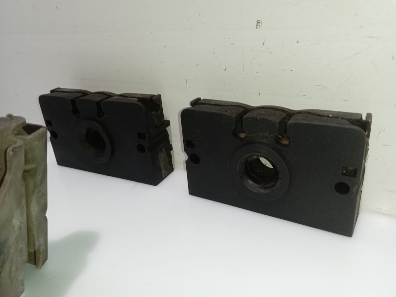 Recambio de cerradura capot para rover serie 75 (rj) referencia OEM IAM 20T2N  