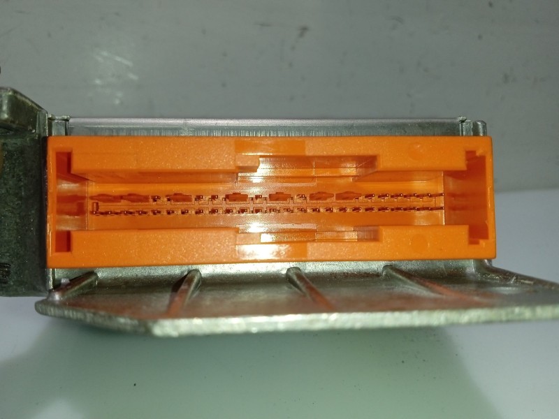 Recambio de centralita airbag para rover serie 75 (rj) referencia OEM IAM YUD100711PUY  