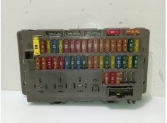 Recambio de caja reles / fusibles para rover serie 75 (rj) referencia OEM IAM YQE103138 160355140100 158174503 2