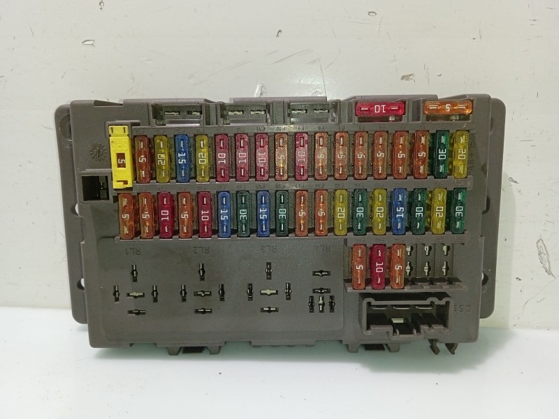 Recambio de caja reles / fusibles para rover serie 75 (rj) referencia OEM IAM YQE103138 160355140100 158174503