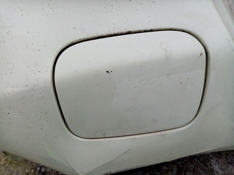 Recambio de tapa exterior combustible para nissan micra iii (k12) 1.4 16v referencia OEM IAM   