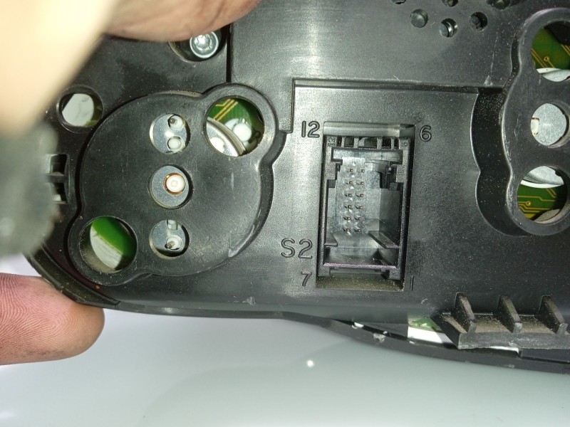 Recambio de cuadro instrumentos para rover serie 75 (rj) referencia OEM IAM YAC110477  