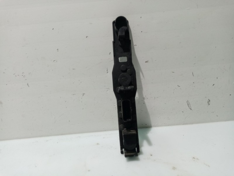 Recambio de portalamparas para nissan micra iii (k12) 1.4 16v referencia OEM IAM LADODERECHO  