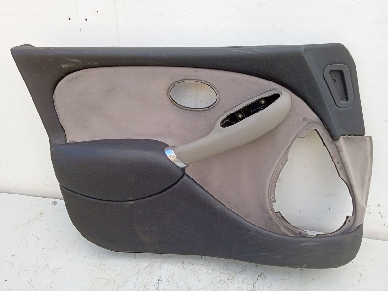 Recambio de guarnecido puerta delantera izquierda para rover serie 75 (rj) referencia OEM IAM EJC102220XXX  