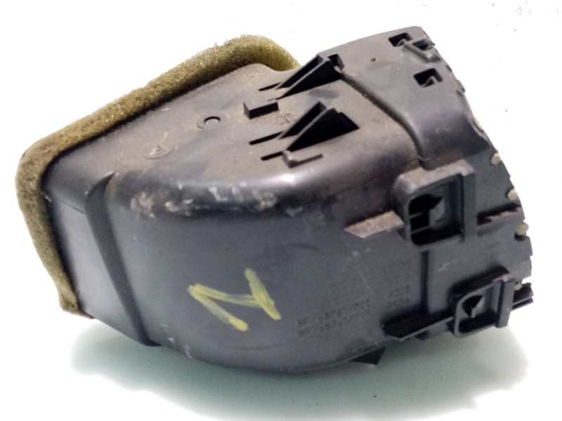 Recambio de rejilla aireadora para nissan micra iii (k12) 1.4 16v referencia OEM IAM 68761AX700  