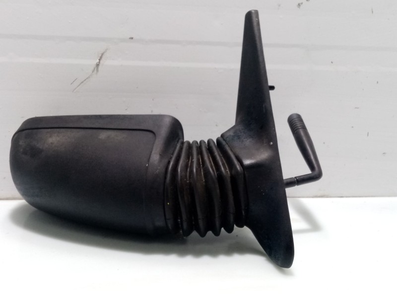 Recambio de retrovisor derecho para peugeot 205 berlina referencia OEM IAM 8148C1  