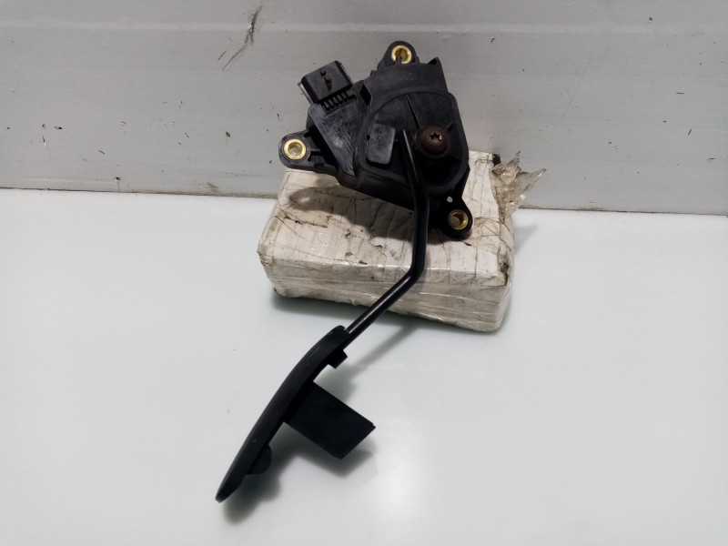 Recambio de pedal acelerador para nissan micra iii (k12) 1.4 16v referencia OEM IAM 18002AX70B  18002AX700