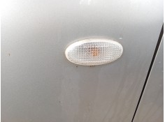 Recambio de piloto lateral izquierdo para mazda 3 sedán (bk) 1.6 di turbo (bk12y) referencia OEM IAM GJ6A51120E  