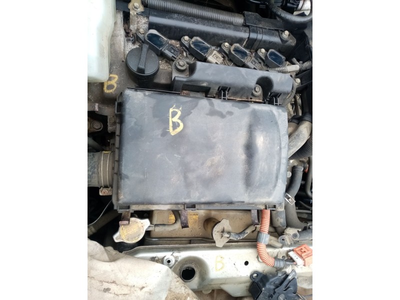 Recambio de caja filtro de aire para toyota prius (nhw20) 1.5 cat referencia OEM IAM 1770021140  