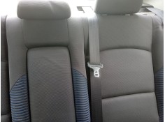 Recambio de cinturon seguridad trasero central para mazda 3 sedán (bk) 1.6 di turbo (bk12y) referencia OEM IAM BS4J57740A02  