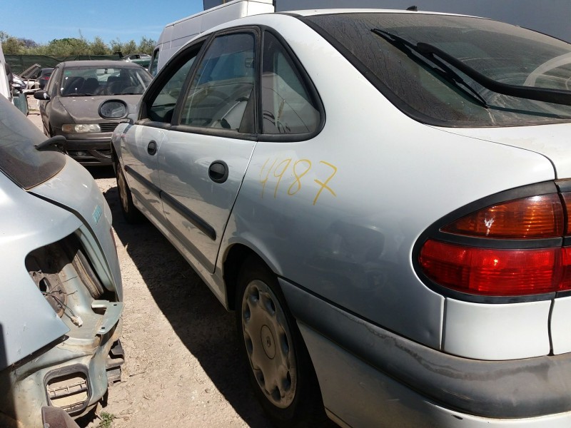 renault laguna (b56) del año 2000 renault laguna (b56) del año 2000