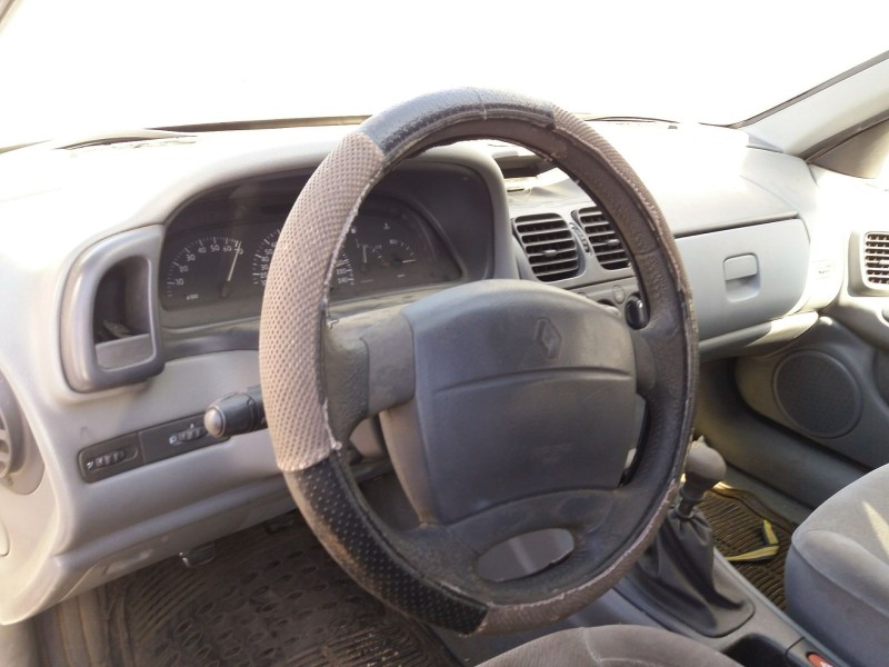 renault laguna (b56) del año 2000 renault laguna (b56) del año 2000
