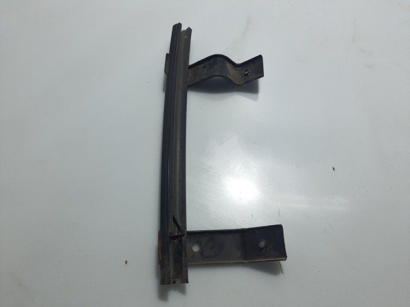 Recambio de moldura para daewoo kalos (klas) 1.4 referencia OEM IAM 96541687  