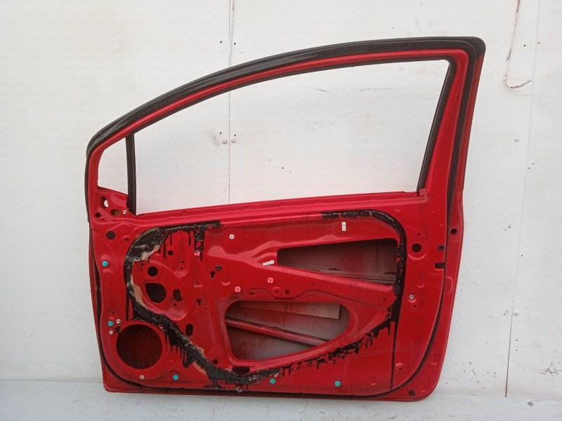 Recambio de puerta delantera derecha para toyota yaris (ksp9/scp9/nlp9) referencia OEM IAM 670010D180  