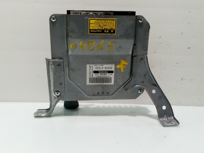 Recambio de modulo electronico para toyota prius (nhw20) 1.5 cat referencia OEM IAM 8954047080  