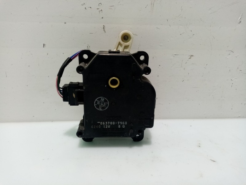 Recambio de modulo electronico para toyota prius (nhw20) 1.5 cat referencia OEM IAM 0637007960  