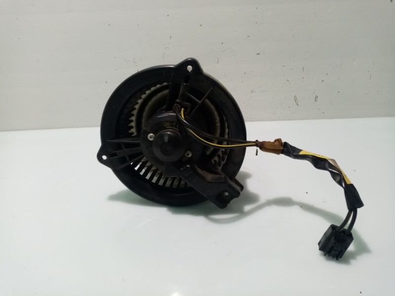 Recambio de motor calefaccion para toyota prius (nhw20) 1.5 cat referencia OEM IAM 1940001390  8710347020