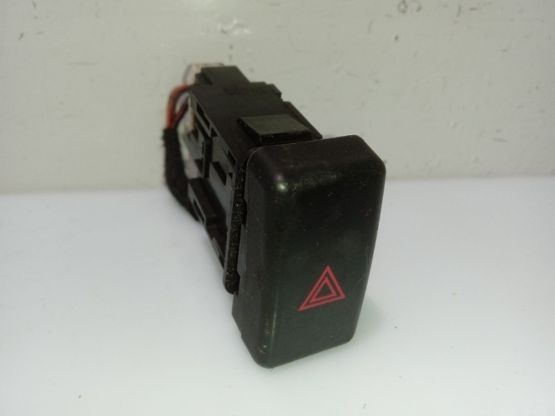 Recambio de warning para mazda 3 sedán (bk) 1.6 di turbo (bk12y) referencia OEM IAM BP4K664H0  