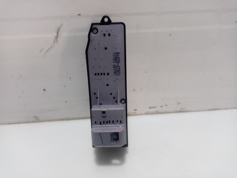 Recambio de interruptor para toyota prius (nhw20) 1.5 cat referencia OEM IAM 8482047021  