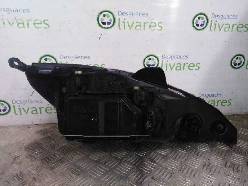 Recambio de faro izquierdo para ford focus berlina (cak) trend   |   08.98 - 12.04 | 1998 - 2004 | 90 cv / 66 kw referencia OEM 