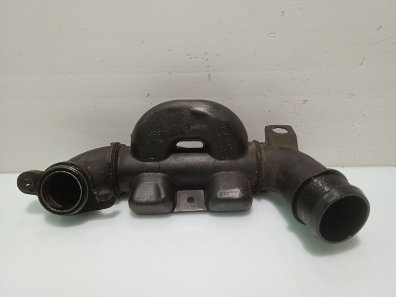Recambio de tubo para mazda 3 sedán (bk) 1.6 di turbo (bk12y) referencia OEM IAM 9657083680  