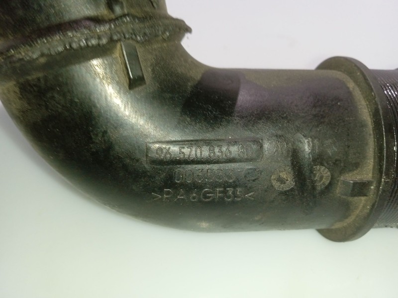 Recambio de tubo para mazda 3 sedán (bk) 1.6 di turbo (bk12y) referencia OEM IAM 9657083680  