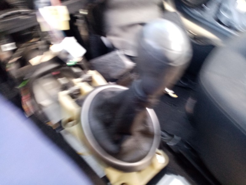 Recambio de palanca cambio para hyundai i20 i (pb, pbt) 1.1 crdi referencia OEM IAM 437001J300RY  