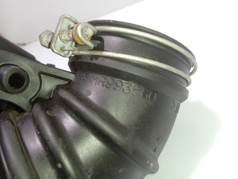 Recambio de tubo para mitsubishi grandis (na_w) 2.4 mivec (na4w) referencia OEM IAM MR993560  