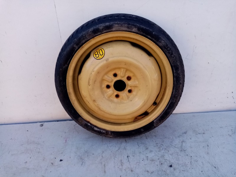 Recambio de neumatico repuesto para toyota prius (nhw20) 1.5 cat referencia OEM IAM 125/70D16  