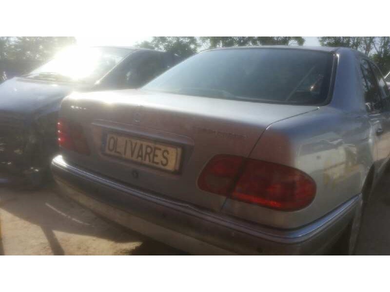 mercedes clase e (w210) berlina diesel 300 turbodiesel (210.025)   |   03.97 - 12.99 | 1997 - 1999 | 177 cv / 130 kw del año 199
