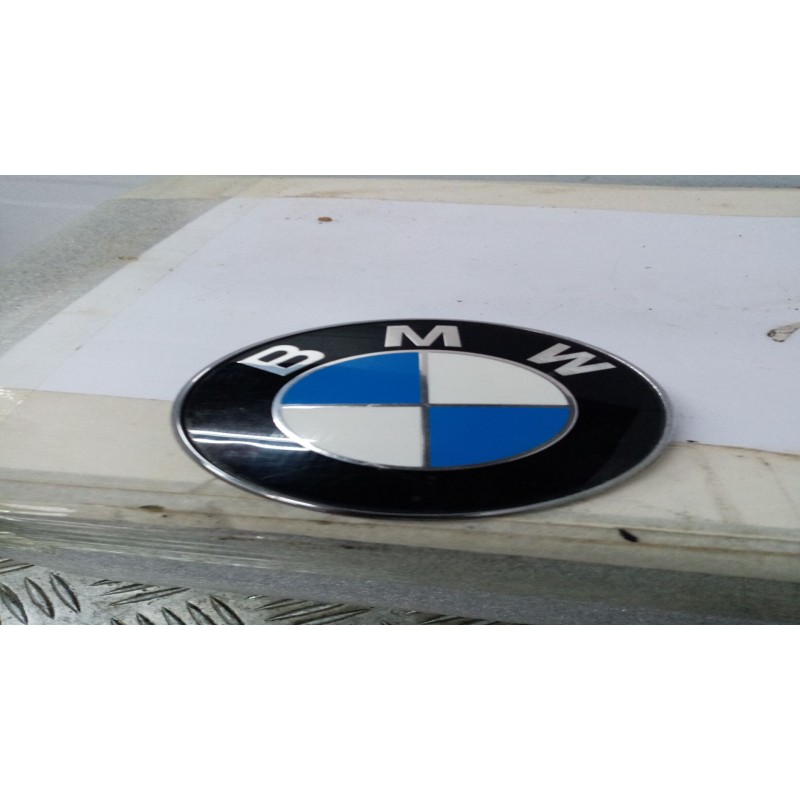 Recambio de rejilla delantera para bmw referencia OEM IAM 51148219237  